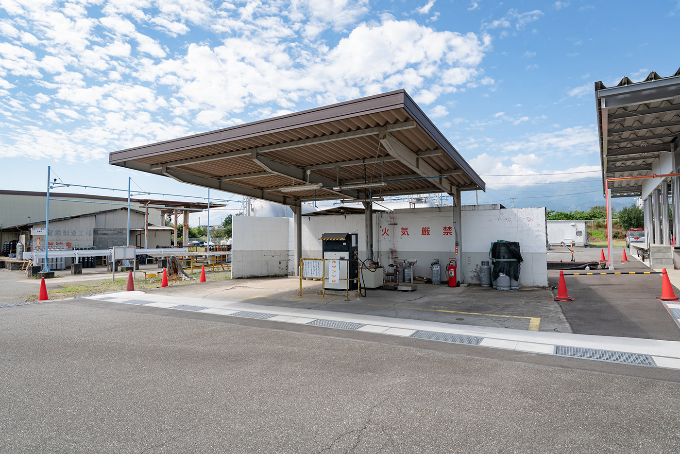 オートガススタンド　日東物産